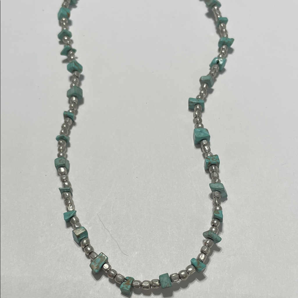 American Eagle Outfitters - Turquoise Necklace 9$